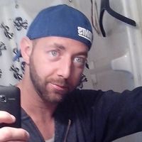 Craig Mannella的照片