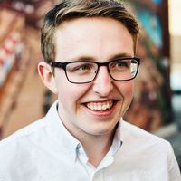 Tom Carnegie的照片