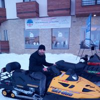 Albert Arakelian的照片