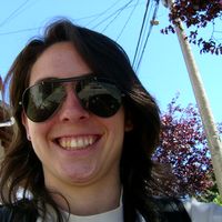 Virginia  Hughes的照片