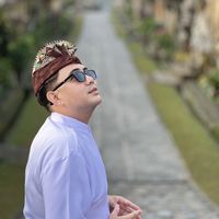 Adit Saputra's Photo