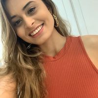 Thayná Antonini的照片