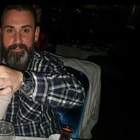 Kenan Özyürek的照片