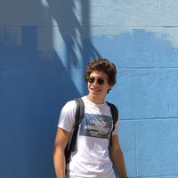 Gabriel  Moss的照片