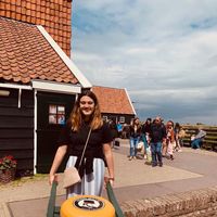 Kirsten Cherry's Photo