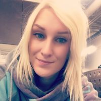 Taylor Lehman的照片