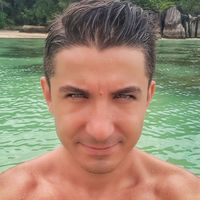 Burak Kamiloglu的照片