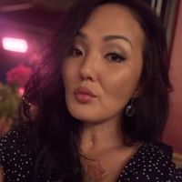 Daniya Suyundykova的照片