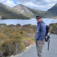 Azizul Hakim's Photo