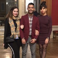 Zahro Ahdiya's Photo