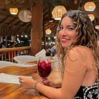 Nallely Flores的照片