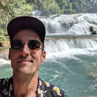 Alex Phillips的照片