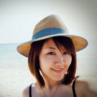 Eriko Hinata的照片