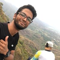 Néstor Nava的照片