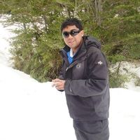 Carlos Reyes Santana的照片