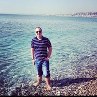 Mikhail Shvetskiy的照片