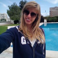 Sabrina Maerz的照片