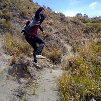 Lulus Hayyuningrat的照片