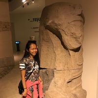 Ninuk Nurhasanah's Photo