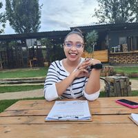 Shilla Swanapole's Photo