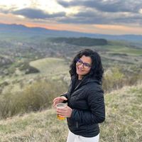 Flora Kamdar的照片