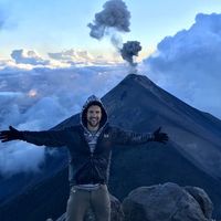 James Engel的照片