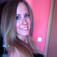 Nikola Javorska的照片