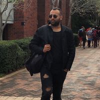 Kamal Karimi的照片