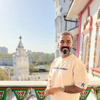 Khalid Al-Ghadani's Photo