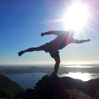 Áron Simonovycs的照片