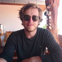 Brandon Larson的照片