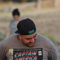 ᗩᕼᗰEᗪ  ᑕᕼOᑌᖇITE的照片