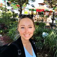 Gina Ortlieb's Photo