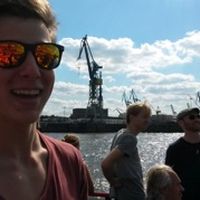 Noah Steidle的照片