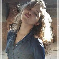 Caroline  Toledo的照片