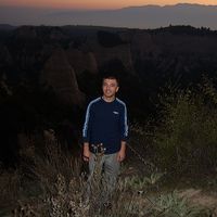 Erkin Yilmaz的照片