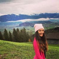 Фотографии пользователя Begüm Turan