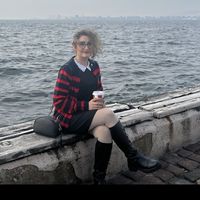 Anahita Modabberi的照片