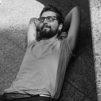 Fotos de Navodaya Mirko Zucchelli