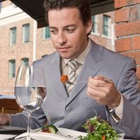 Фотографии пользователя Paul Mpenjar