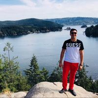 Christian Alvarado的照片