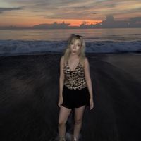 Nabeela Aulia's Photo