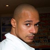 Fotos de Martin M B ADEBISI