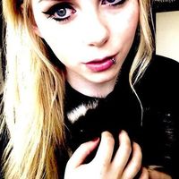 Lisa Stuewe的照片