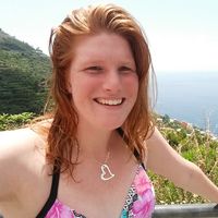 Zoe Levenson的照片