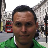 Kevin Alvarez的照片