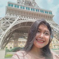 Kartika Angg的照片