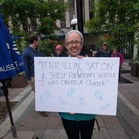 mickenna turner's Photo