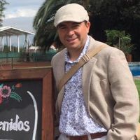 Mario Enrique Quijada的照片