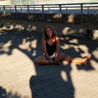 Julia Luchsinger的照片